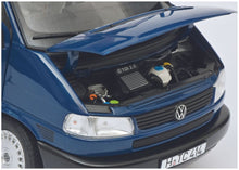 Lade das Bild in den Galerie-Viewer, Volkswagen T4b Westfalia Camper blau 1:18