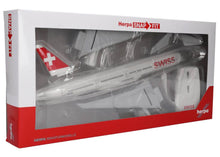 Lade das Bild in den Galerie-Viewer, Swiss International Air Lines Boeing 777-300 ER 1:200