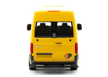 Lade das Bild in den Galerie-Viewer, VW Crafter Die Post mit neuem Logo Lieferwagen 1:87