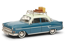 Lade das Bild in den Galerie-Viewer, Opel Kapitän 1:43