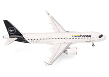 Lade das Bild in den Galerie-Viewer, Lufthansa Airbus A320neo "Lovehansa" -D-AINY "Lingen" 1:200