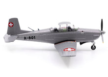 Lade das Bild in den Galerie-Viewer, Pilatus P-3 A-801 Museum Dübendorf inkl. Chromständer 1:72