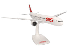 Lade das Bild in den Galerie-Viewer, Swiss International Air Lines Boeing 777-300 ER 1:200