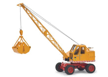 Lade das Bild in den Galerie-Viewer, Fuchs Bagger 301 gelb