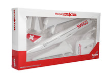 Lade das Bild in den Galerie-Viewer, Swiss International Air Lines Airbus A350-900 - HB-IFA 1:200