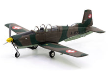 Lade das Bild in den Galerie-Viewer, Pilatus P-3 A-873 Version P-3.05,HB-RCL inkl. Chromständer 1:72