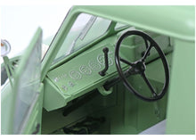 Lade das Bild in den Galerie-Viewer, Mercedes Benz Unimog 401