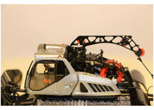 Lade das Bild in den Galerie-Viewer, Pistenfahrzeug Prinoth Leitwolf 1:43