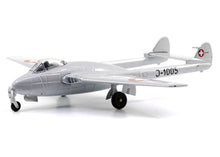 Lade das Bild in den Galerie-Viewer, De Havilland Vampire DH-100 Mk.6 J-1005 "Rundnase" 1:72