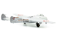 Lade das Bild in den Galerie-Viewer, De Havilland Vampire DH-100 Mk.6 J-1048 "Operation Snowball" 1:72