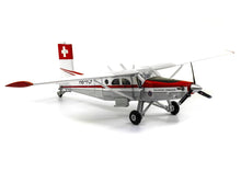 Lade das Bild in den Galerie-Viewer, Pilatus PC-6 HB-FCF Flugversuche GRD 1:72