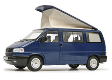 Lade das Bild in den Galerie-Viewer, Volkswagen T4b Westfalia Camper blau 1:18