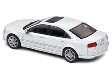 Lade das Bild in den Galerie-Viewer, Audi S8 D3 5.2l - V10 weiss 1:43