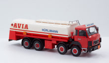 Lade das Bild in den Galerie-Viewer, Saurer D330B 8x4 Tankwagen Avia 1:50