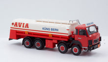 Lade das Bild in den Galerie-Viewer, Saurer D330B 8x4 Tankwagen Avia 1:50