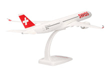 Lade das Bild in den Galerie-Viewer, Swiss International Air Lines Airbus A350-900 - HB-IFA 1:200