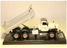 Lade das Bild in den Galerie-Viewer, Saurer D330B 6x6 Kipper Giezendanner 1:50