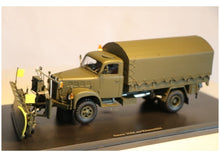 Lade das Bild in den Galerie-Viewer, Saurer 2DM mit Räumschild Boschung 1:43