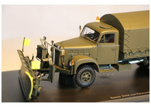 Lade das Bild in den Galerie-Viewer, Saurer 2DM mit Räumschild Boschung 1:43