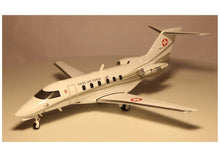 Lade das Bild in den Galerie-Viewer, Pilatus PC-24 T-786 Bundesrat-Jet Swiss Air Force 1:72