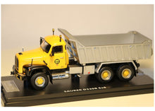 Lade das Bild in den Galerie-Viewer, Saurer D330B 6x6 Steinmulde Marti 1:50