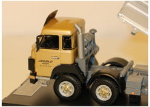 Lade das Bild in den Galerie-Viewer, Saurer D330B 8x4 Kipper Jngold 1:50