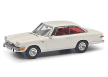 Lade das Bild in den Galerie-Viewer, Glas 2600 V8 weiss