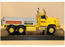 Lade das Bild in den Galerie-Viewer, Saurer D330B Hauber 6x6 Schwertransport Welti Furrer 1:50