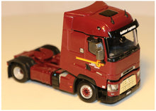 Lade das Bild in den Galerie-Viewer, Galliker Renault Trucks T HIGH 4x2 Reefer Trailer - 3 Axle 1:50