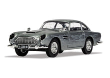 Lade das Bild in den Galerie-Viewer, James Bond Aston Martin DB5 - No Time To Die
