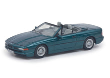 Lade das Bild in den Galerie-Viewer, BMW 850 Ci grün
