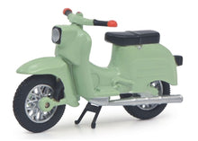 Lade das Bild in den Galerie-Viewer, 3er Set Motorrädern Schwalbe, Simson S51, Roller GS 1:43