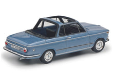 Lade das Bild in den Galerie-Viewer, BMW 2002 Cabrio blau 1:43 Resin