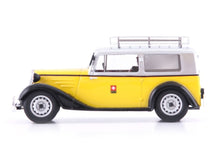 Lade das Bild in den Galerie-Viewer, Tatra 57B PTT 1:43