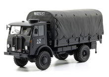 Lade das Bild in den Galerie-Viewer, Berna 4 UM 5.0t 4x4 "Vierlivier" Plane geschlossen (1950)