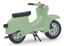 Lade das Bild in den Galerie-Viewer, 3er Set Motorrädern Schwalbe, Simson S51, Roller GS 1:43