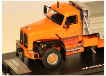 Lade das Bild in den Galerie-Viewer, Saurer D330B 6x6 Kipper Vicari 1:50
