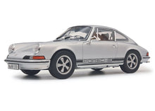 Lade das Bild in den Galerie-Viewer, Porsche 911S Coupé silber 1:18