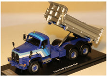 Lade das Bild in den Galerie-Viewer, Saurer D330B 6x6 Kipper Messe blau 1:50