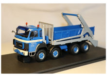 Lade das Bild in den Galerie-Viewer, SAURER D330 8x4 Welaki Waser