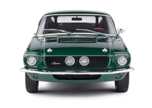 Lade das Bild in den Galerie-Viewer, Shelby Mustang GT500 grün 1:18