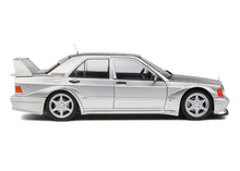 Lade das Bild in den Galerie-Viewer, Mercedes Benz 190E silber 1:18