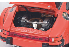 Lade das Bild in den Galerie-Viewer, Porsche 934 RSR Jägermeister 1:18