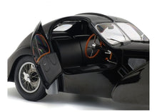Lade das Bild in den Galerie-Viewer, Bugatti Atlantic schwarz 1:18

