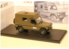 Lade das Bild in den Galerie-Viewer, Steyr-Puch 230 GE Hochdach 1:43