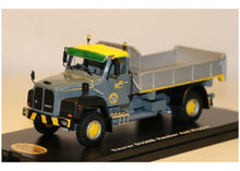 Lade das Bild in den Galerie-Viewer, Saurer D330B Hauber 4x4 Kipper Dozza 1:50