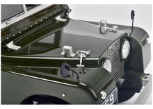 Lade das Bild in den Galerie-Viewer, Land Rover 80 dunkelgrün 1:12