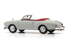 Lade das Bild in den Galerie-Viewer, Beutler Spezial Cabriolet CH, silber-metallic 1:43