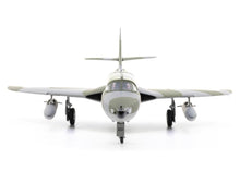 Lade das Bild in den Galerie-Viewer, Hawker Hunter Mk.68 J-4201 HB-RVR Amici Del Hunter 1:72