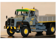 Lade das Bild in den Galerie-Viewer, Saurer D330B Hauber 4x4 Kipper Dozza 1:50
